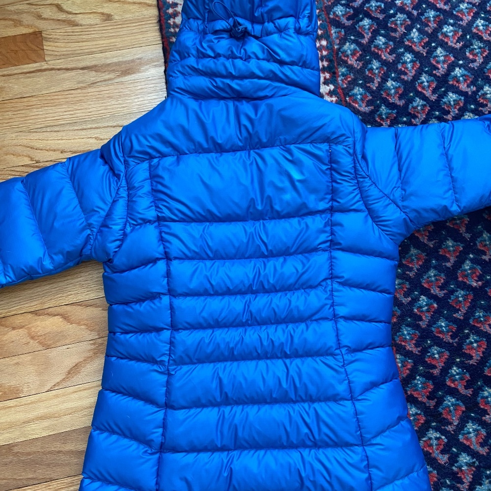 Patagonia Hi Loft Down Hooded Jacket